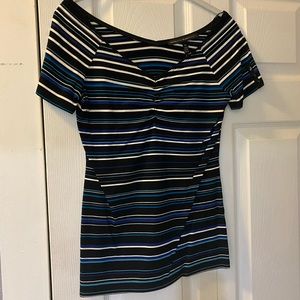 White House Black Market - short sleeve top - NWT